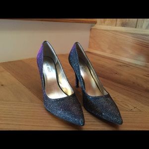Nine West iridescent fabric heel.